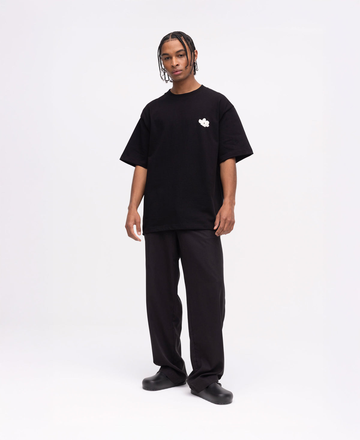 Polera Negra Flor